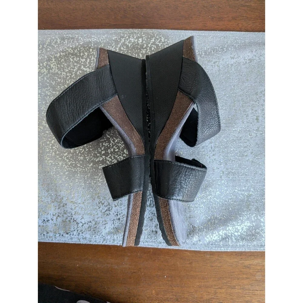 Aetrex Marilyn Womens US 10.5-11 EU 42 Shoes Black Leather Wedge Sandals Comfy